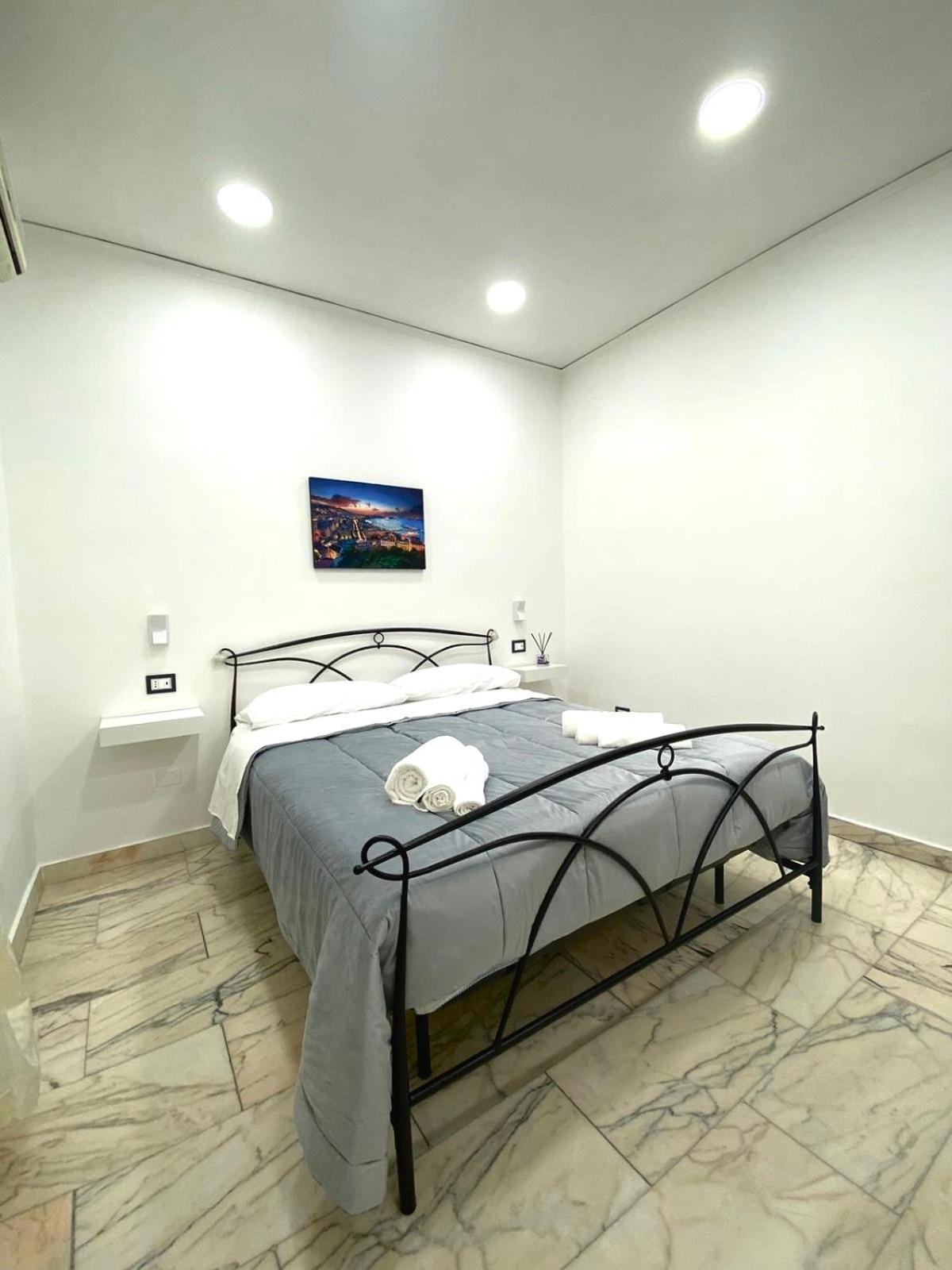 Castellano Apartment Naples Exterior photo
