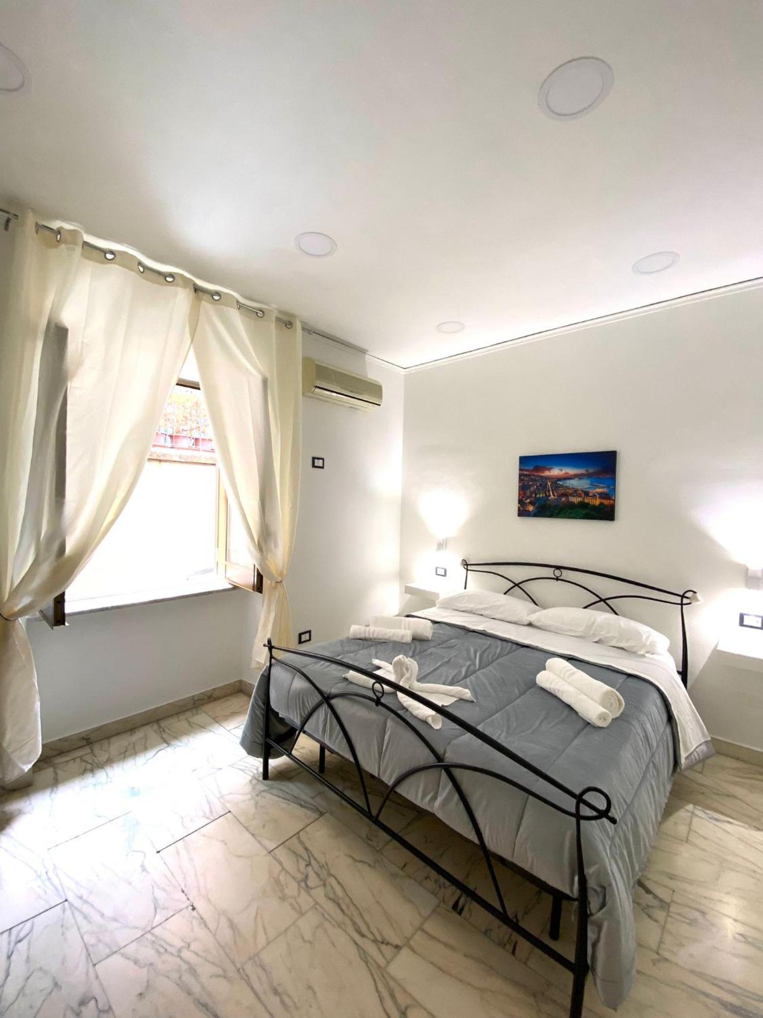 Castellano Apartment Naples Exterior photo